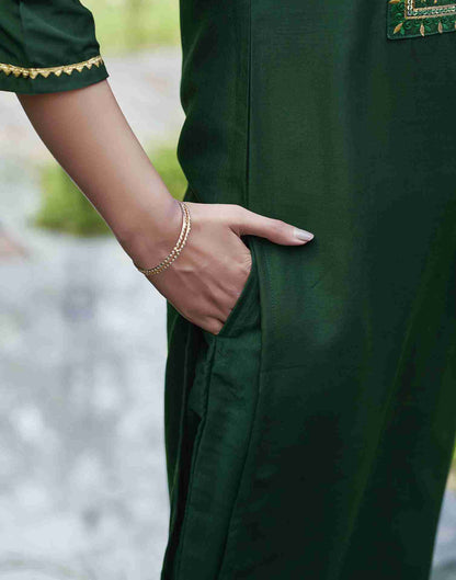 Dark Green Embroidery Chinnon Straight Kurta Set With Dupatta