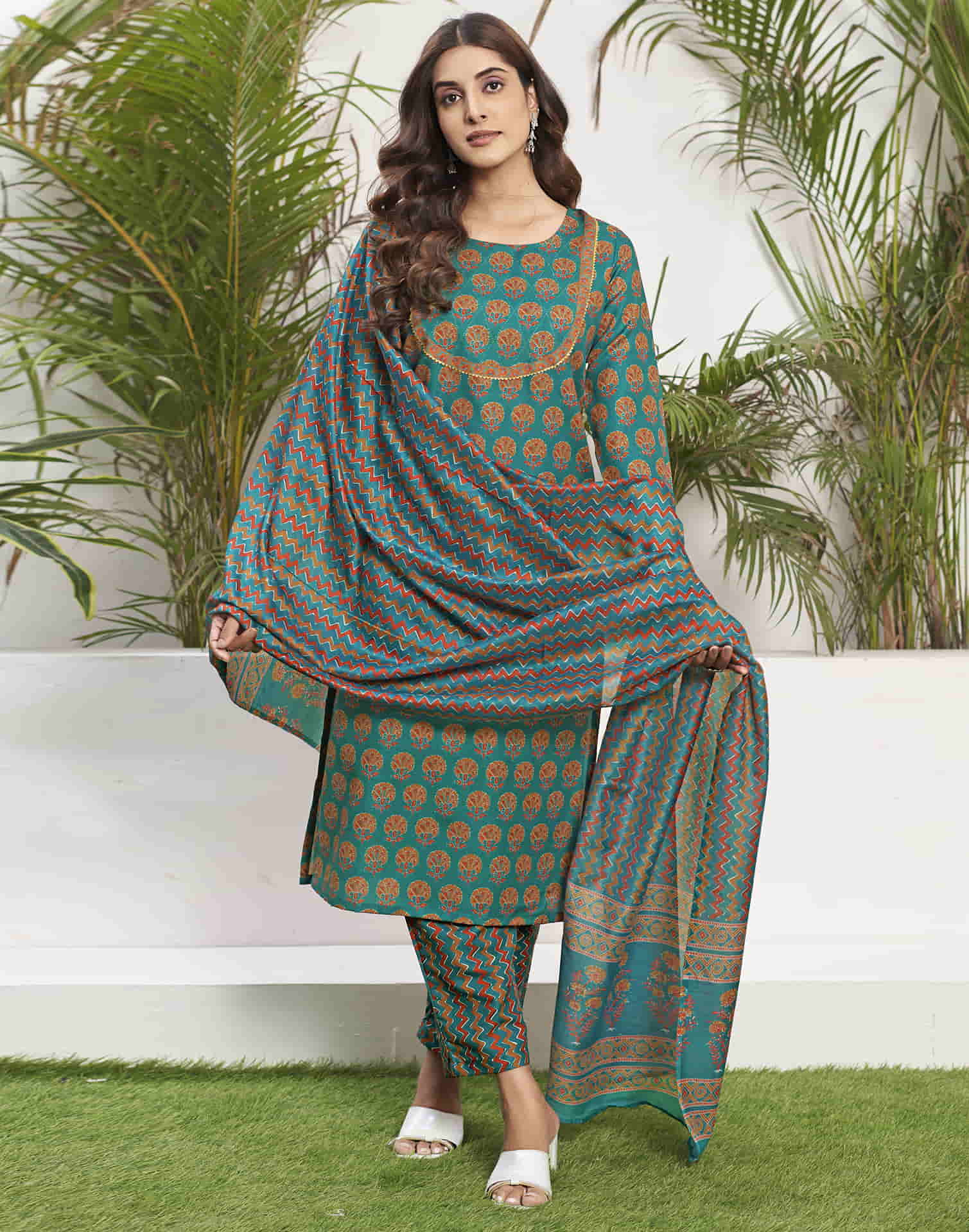 Rama Green Printed Rayon Straight Kurta With Pant And Dupatta