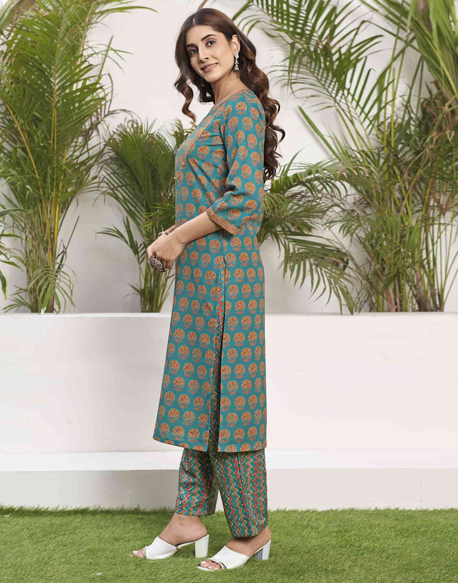 Rama Green Printed Rayon Straight Kurta With Pant And Dupatta