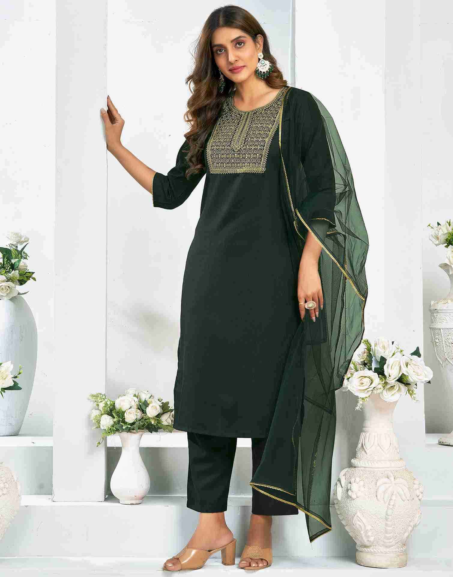 Dark green Cotton Embroidery Straight Kurta Set With Dupatta