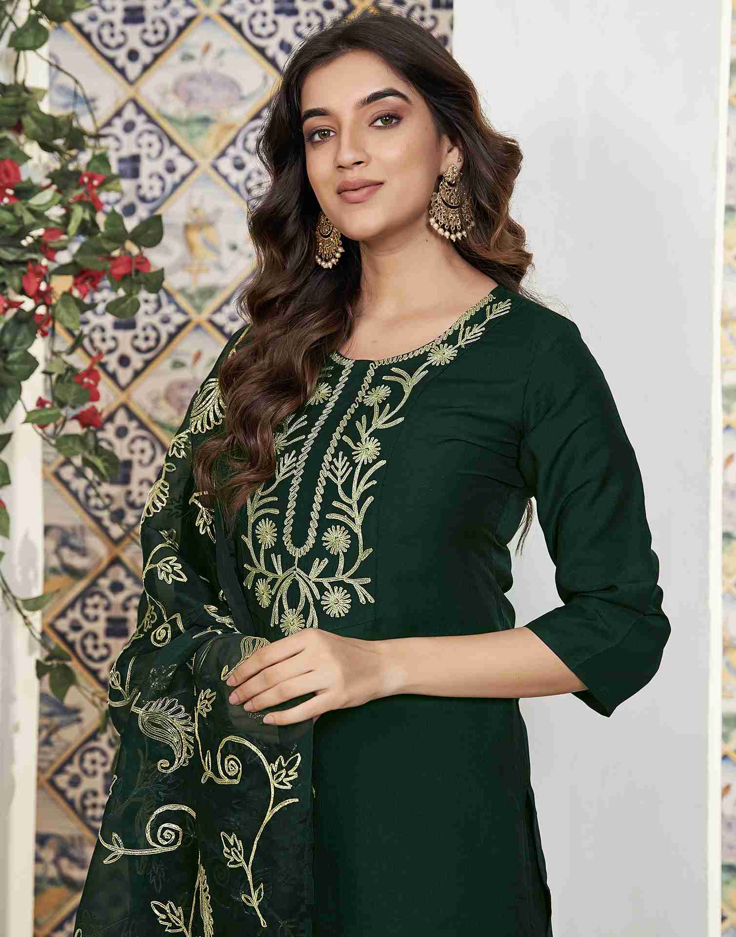 Bottle Green Plain Chinnon Straight Kurta Set With Dupatta