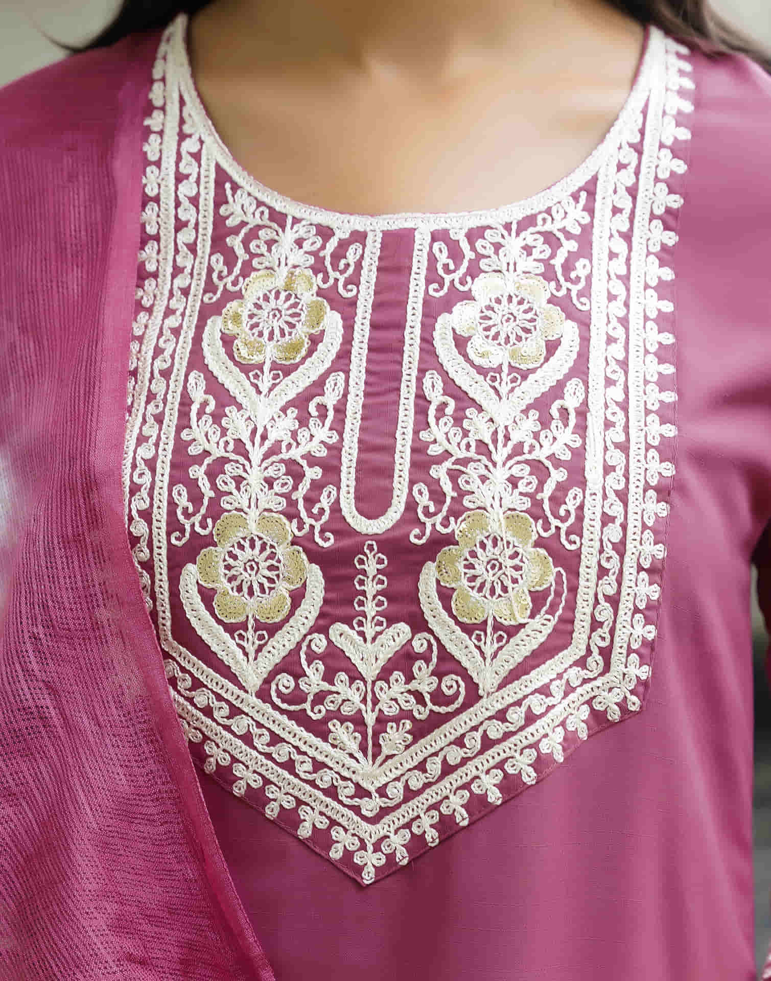 Dusty Pink Silk Sequence Straight Kurta Set With Dupatta