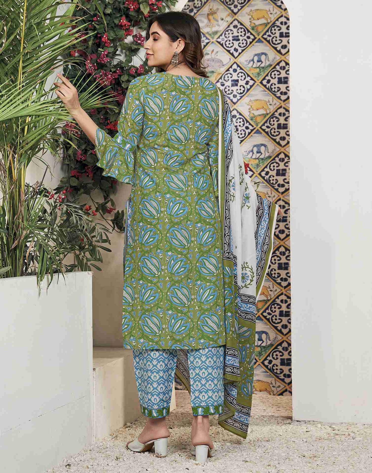 Green Printed Rayon Straight Kurta Set With Dupatta