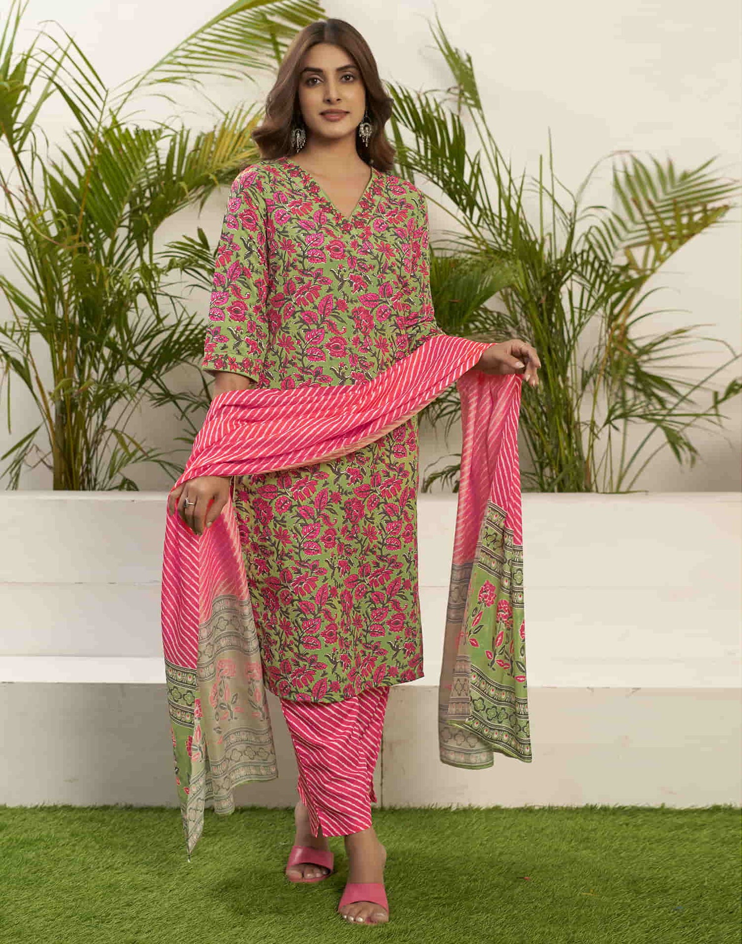 Green Printed Rayon Straight Kurta With Pant And Dupatta