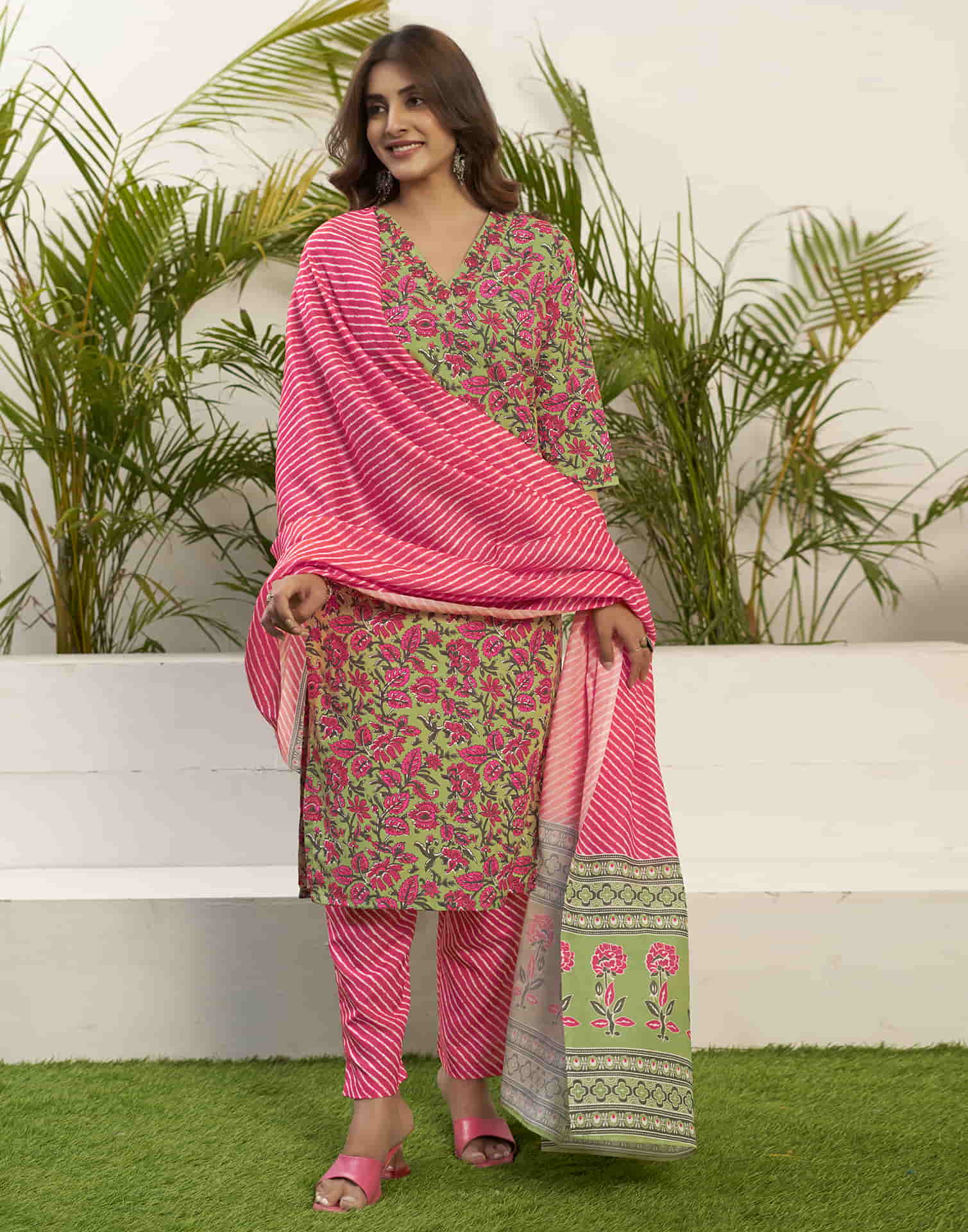 Green Printed Rayon Straight Kurta With Pant And Dupatta