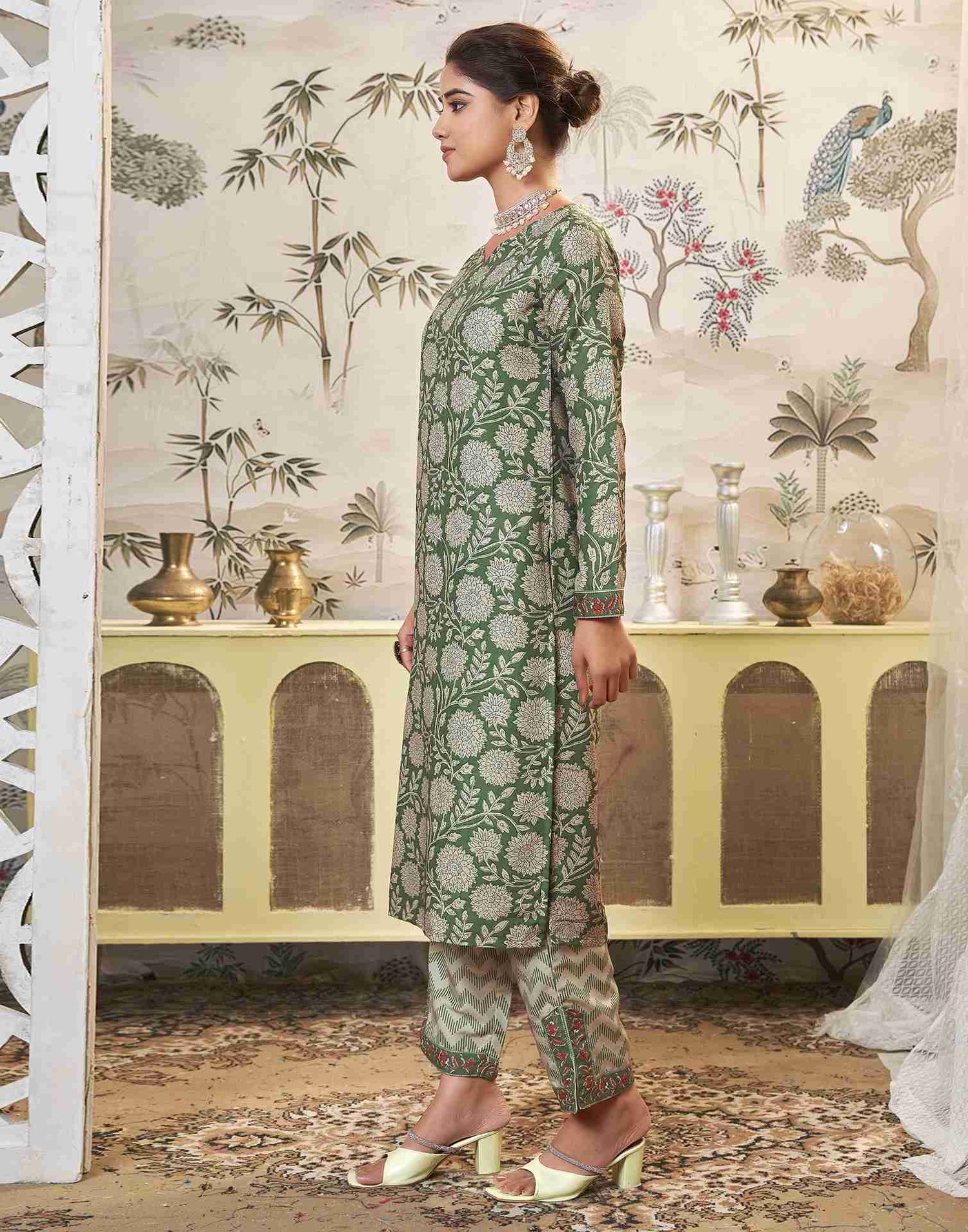 Green Printed Rayon Straight Kurta Set With Dupatta