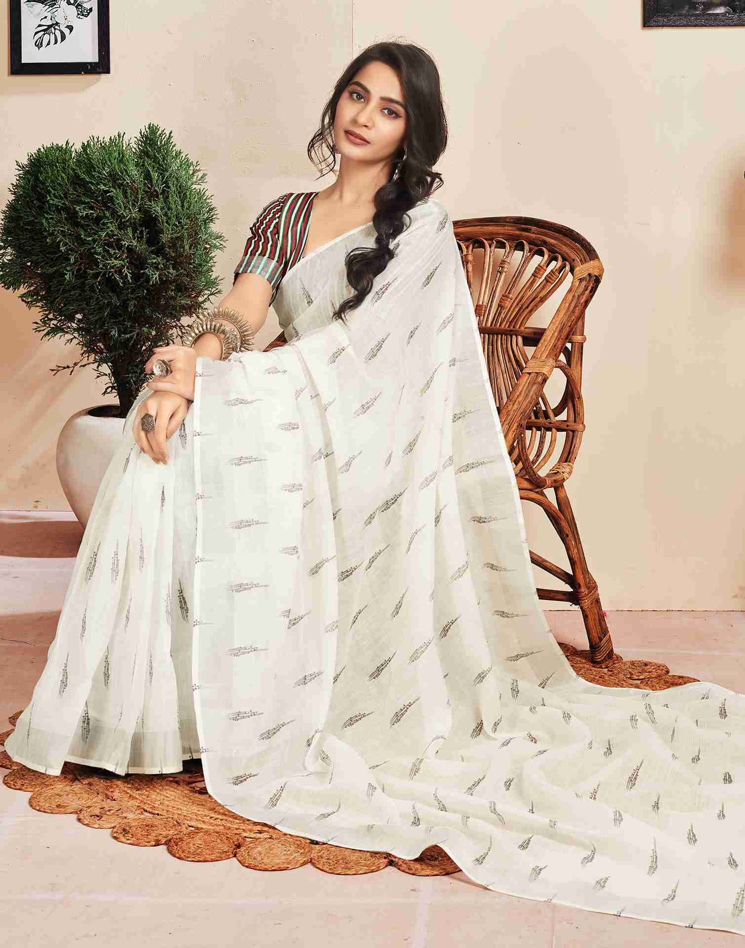 Ready To Wear White Cotton Printed Saree