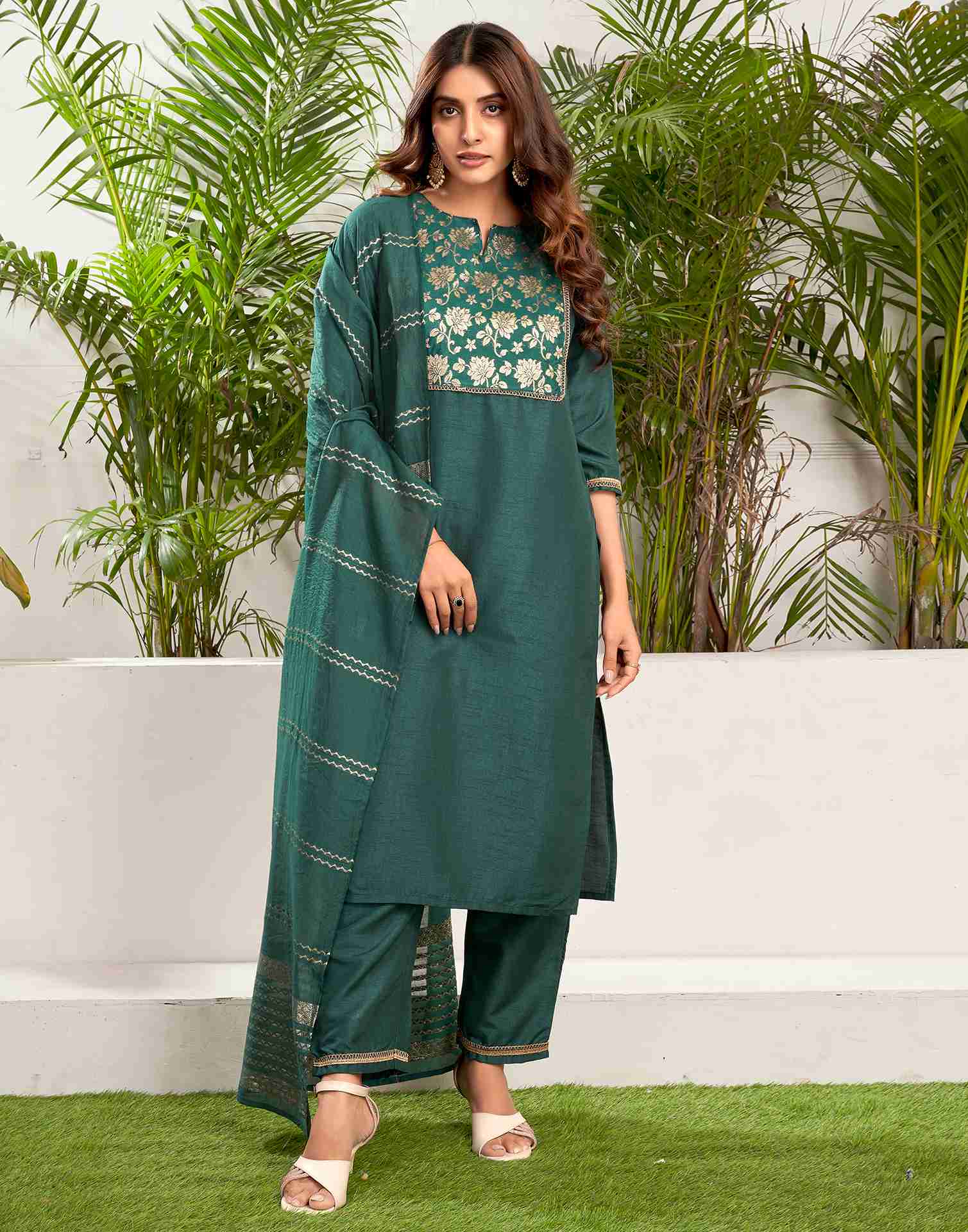 Dark Green Silk Woven Straight Kurta Set With Dupatta