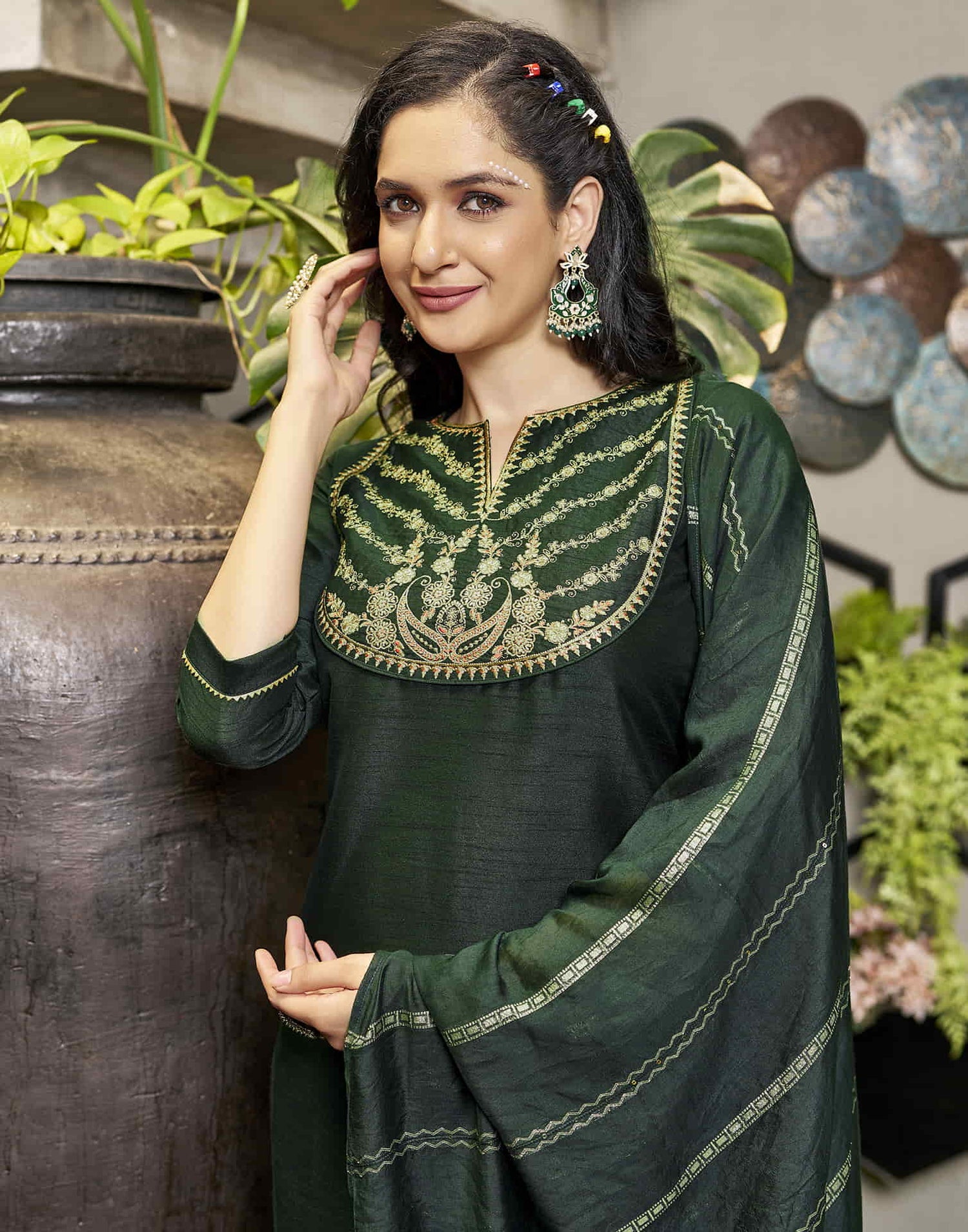 Dark Green Embroidery Silk Straight Kurta With Pant And Dupatta