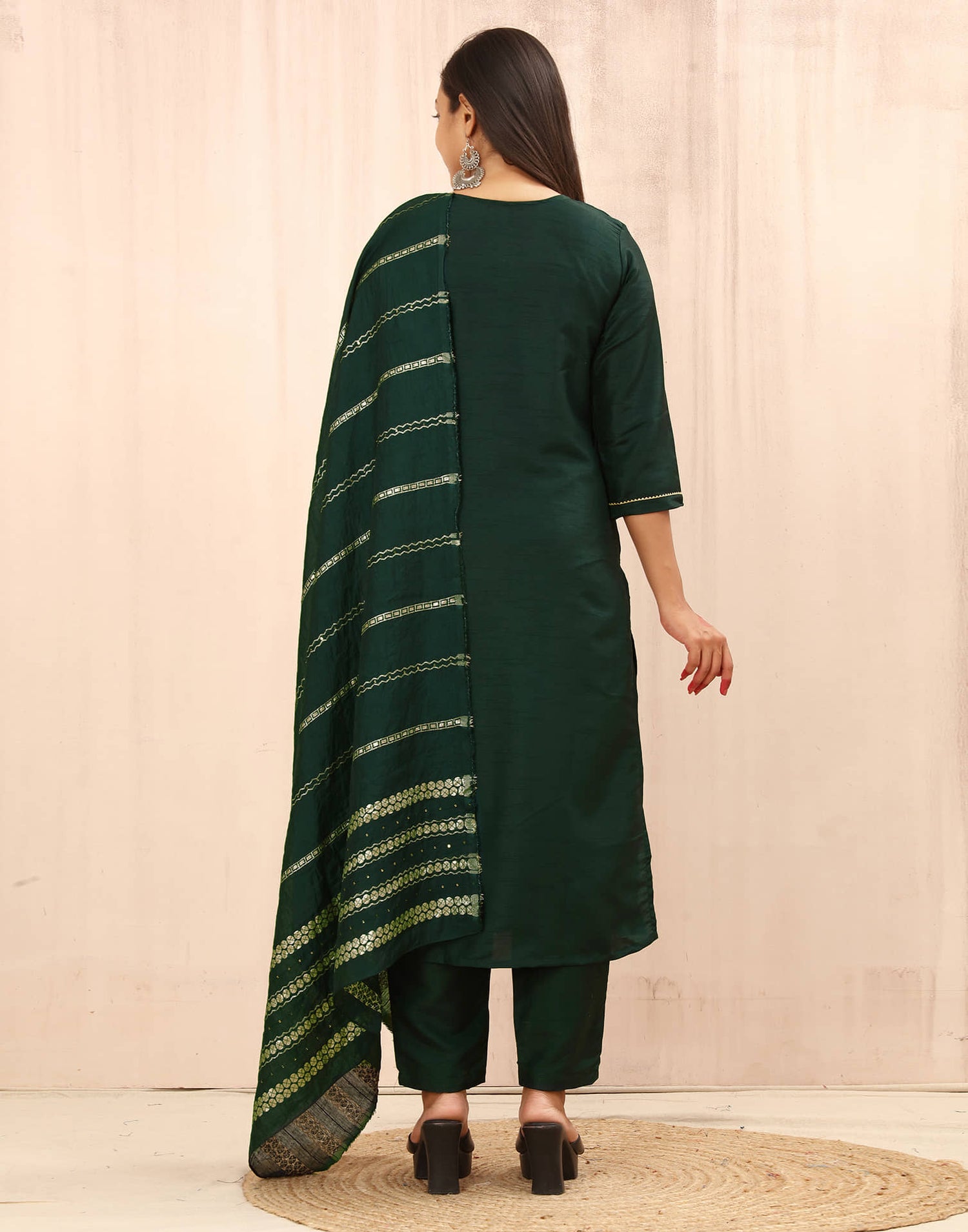 Dark Green Embroidery Silk Straight Kurta With Pant And Dupatta