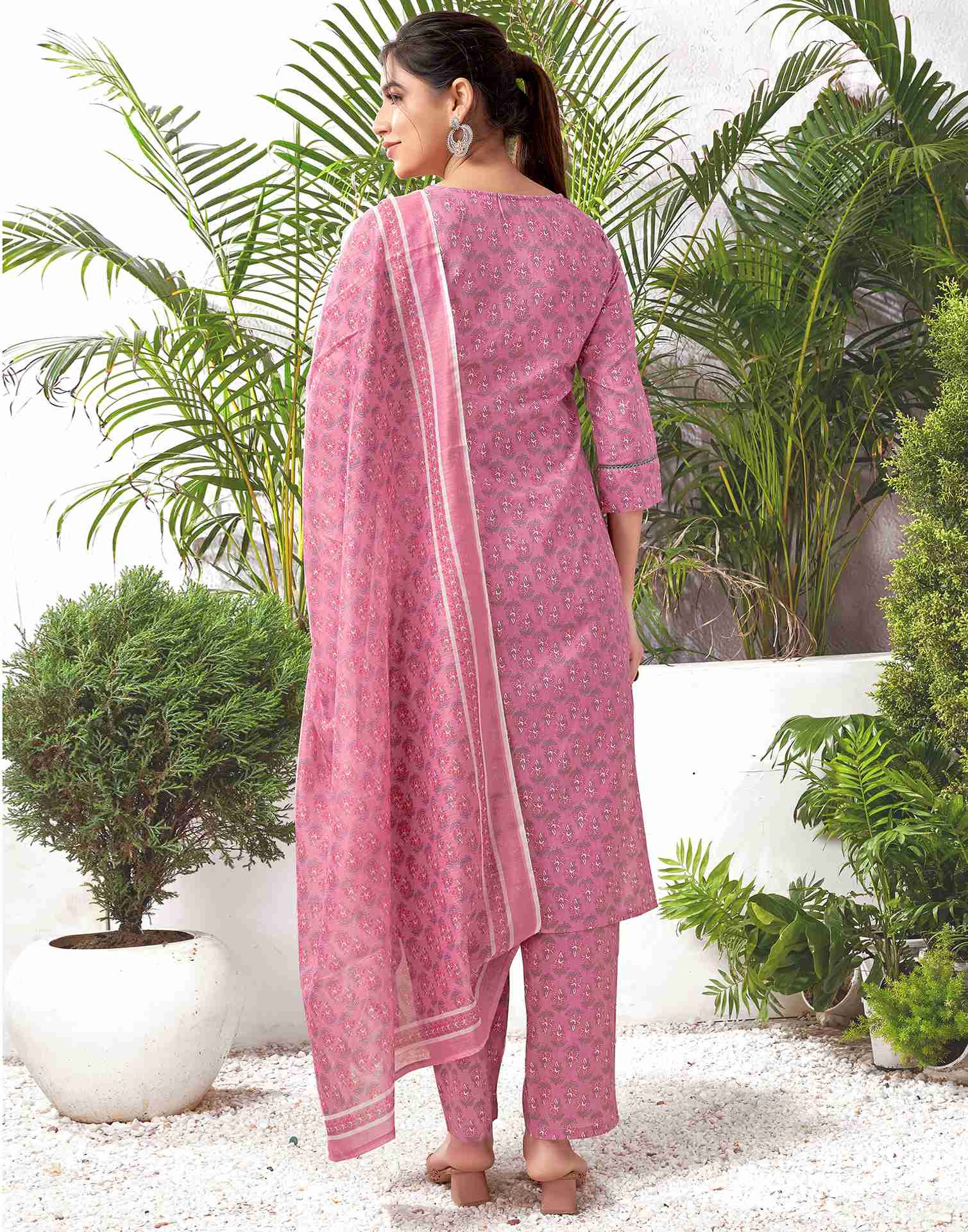 Dusty Pink Cotton Printed Straight Kurta Set With Dupatta