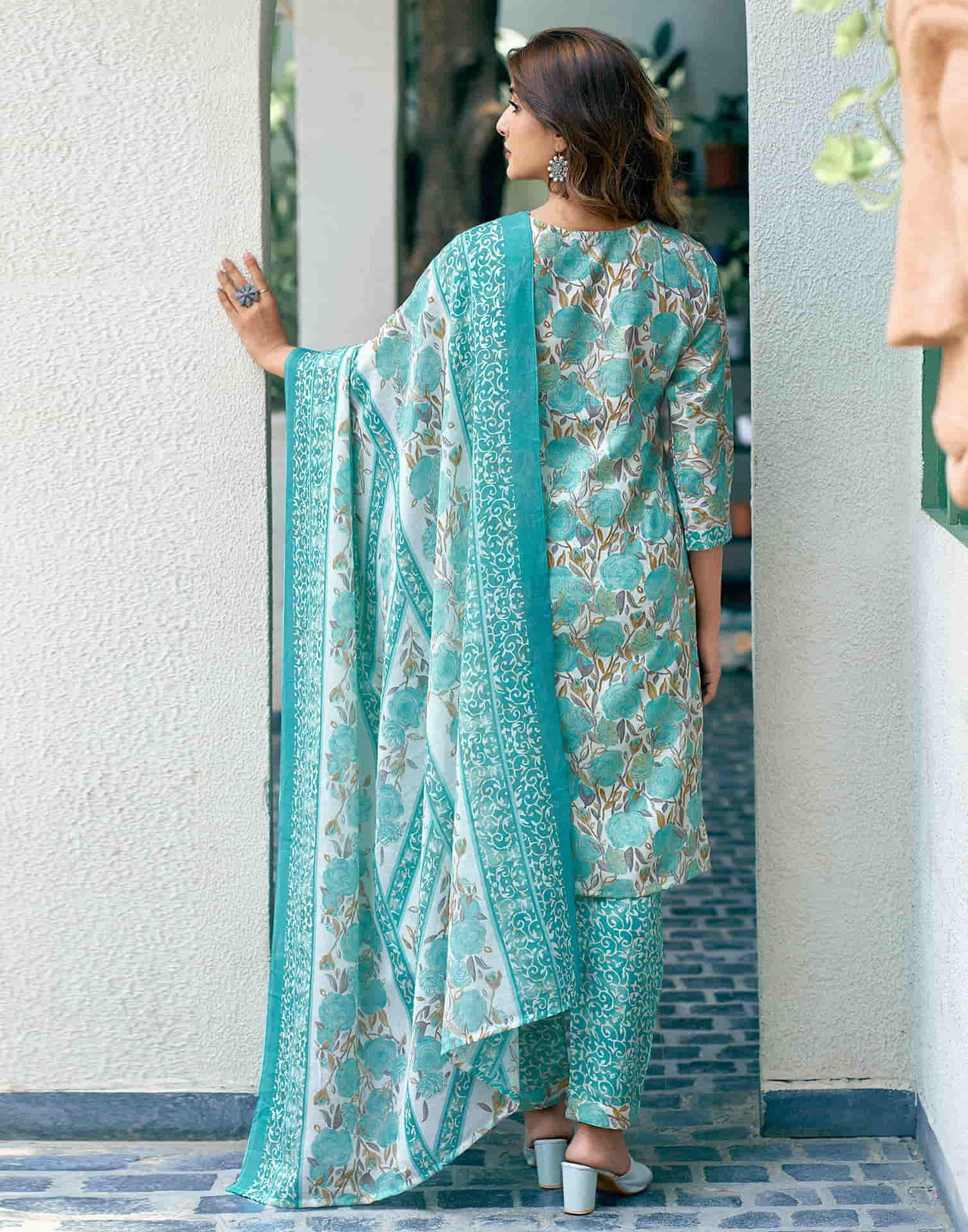 Tourquise Printed Cotton Straight Kurta With Pant And Dupatta