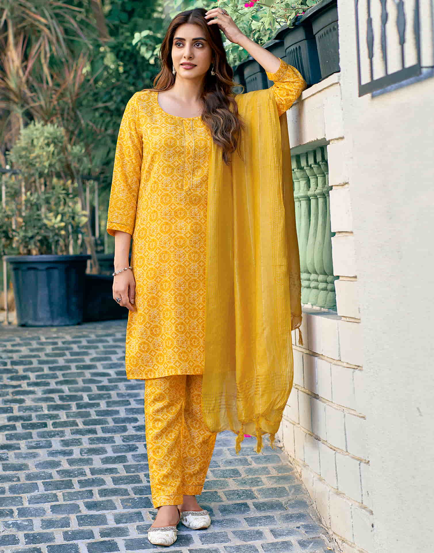 Yellow Printed Cotton Straight Kurta With Pant And Dupatta