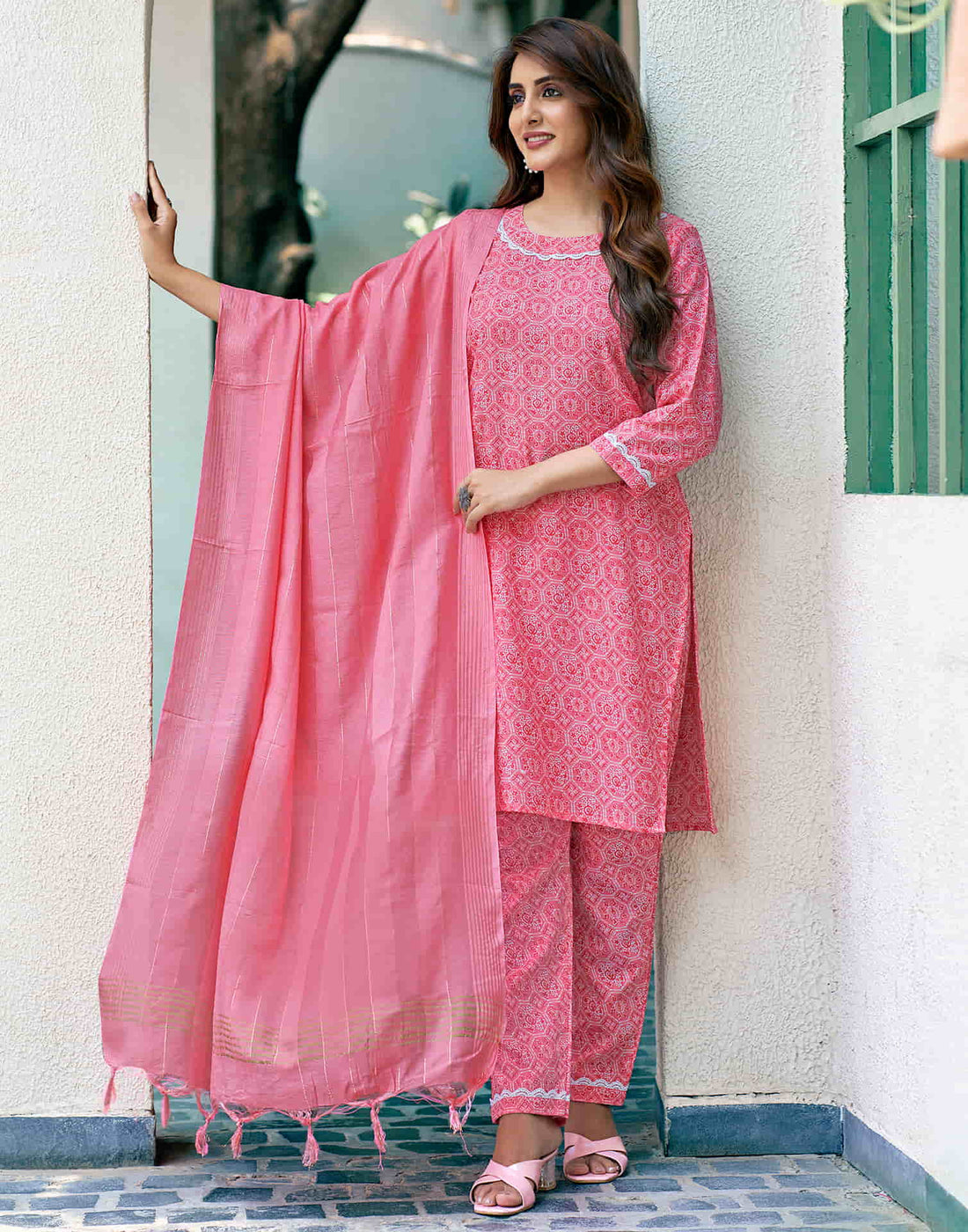 Pink Printed Cotton Straight Kurta With Pant And Dupatta