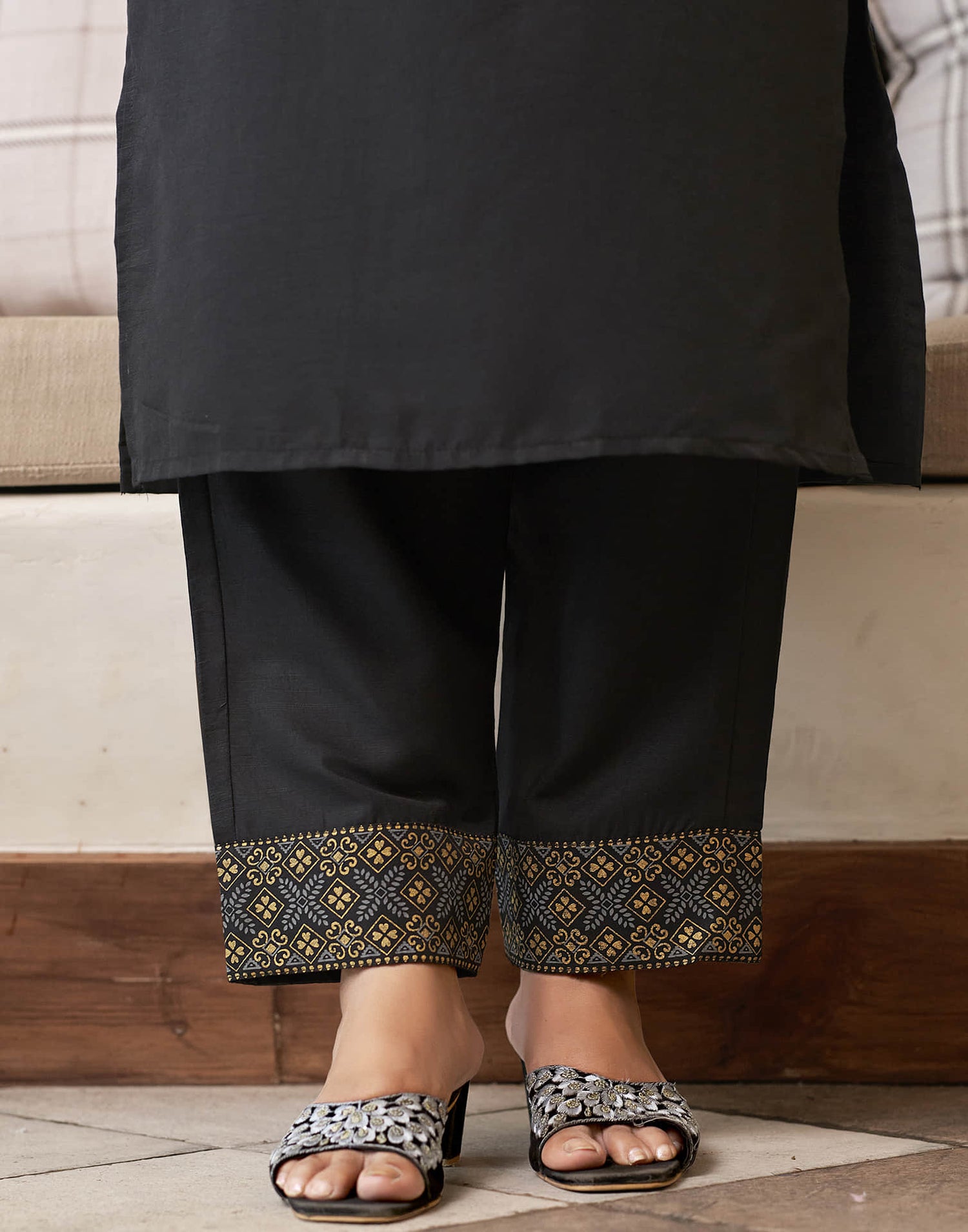 Black Embroidery Cotton Straight Kurta With Pant And Dupatta