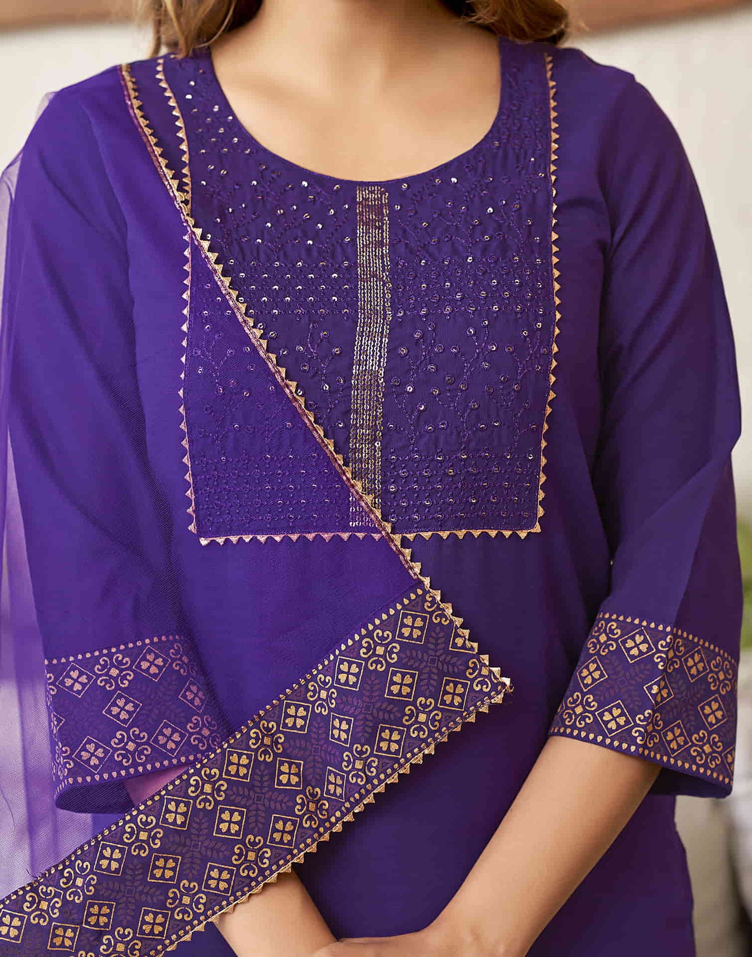 Violet Embroidery Cotton Straight Kurta With Pant And Dupatta