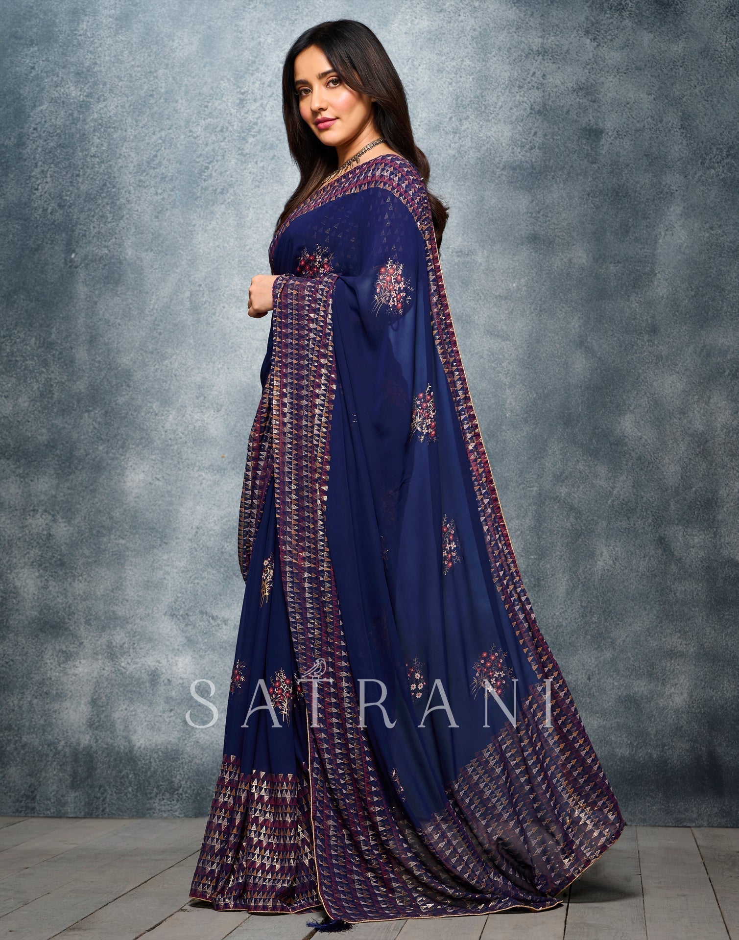 Navy Blue Coloured Georgette Foil And Pigment Printed Partywear Saree | Sudathi