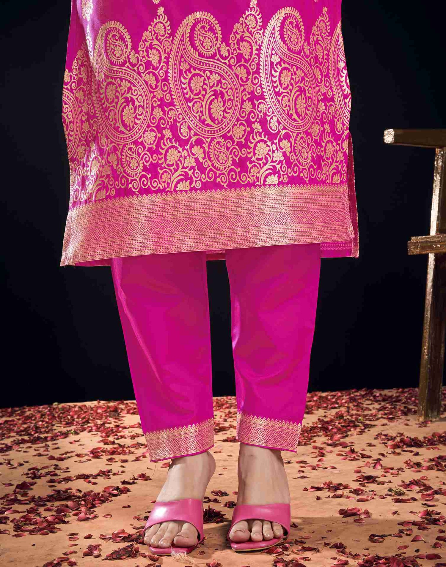 Rani Pink Silk Woven Straight Kurta Set With Dupatta