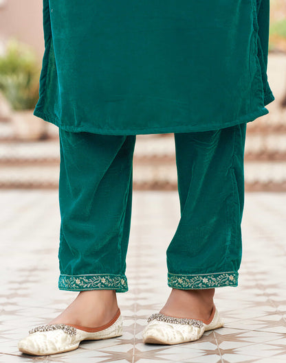 Teal Green Velvet Plain Straight Kurta Set With Dupatta