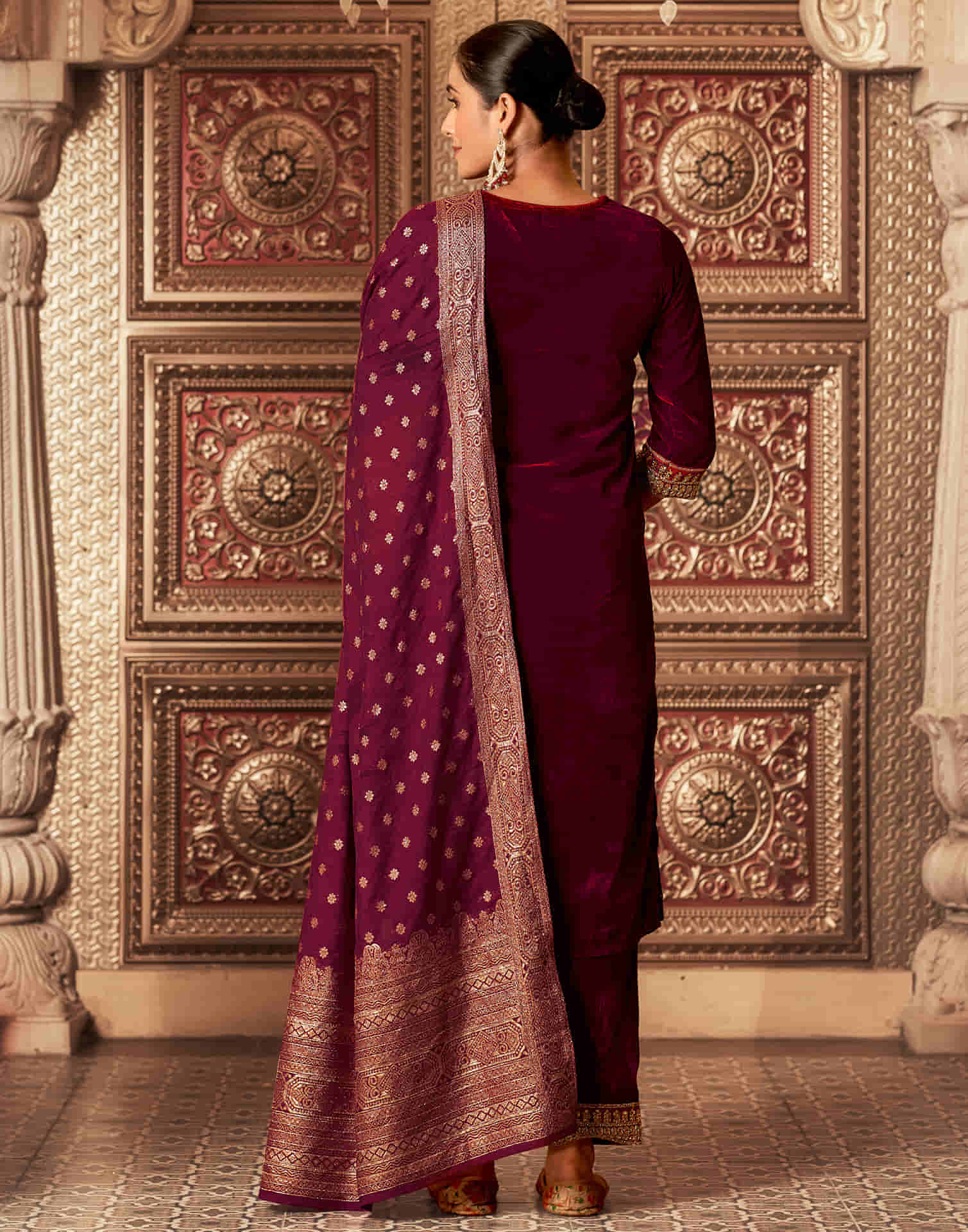 Maroon Velvet Plain Straight Kurta Set With Dupatta