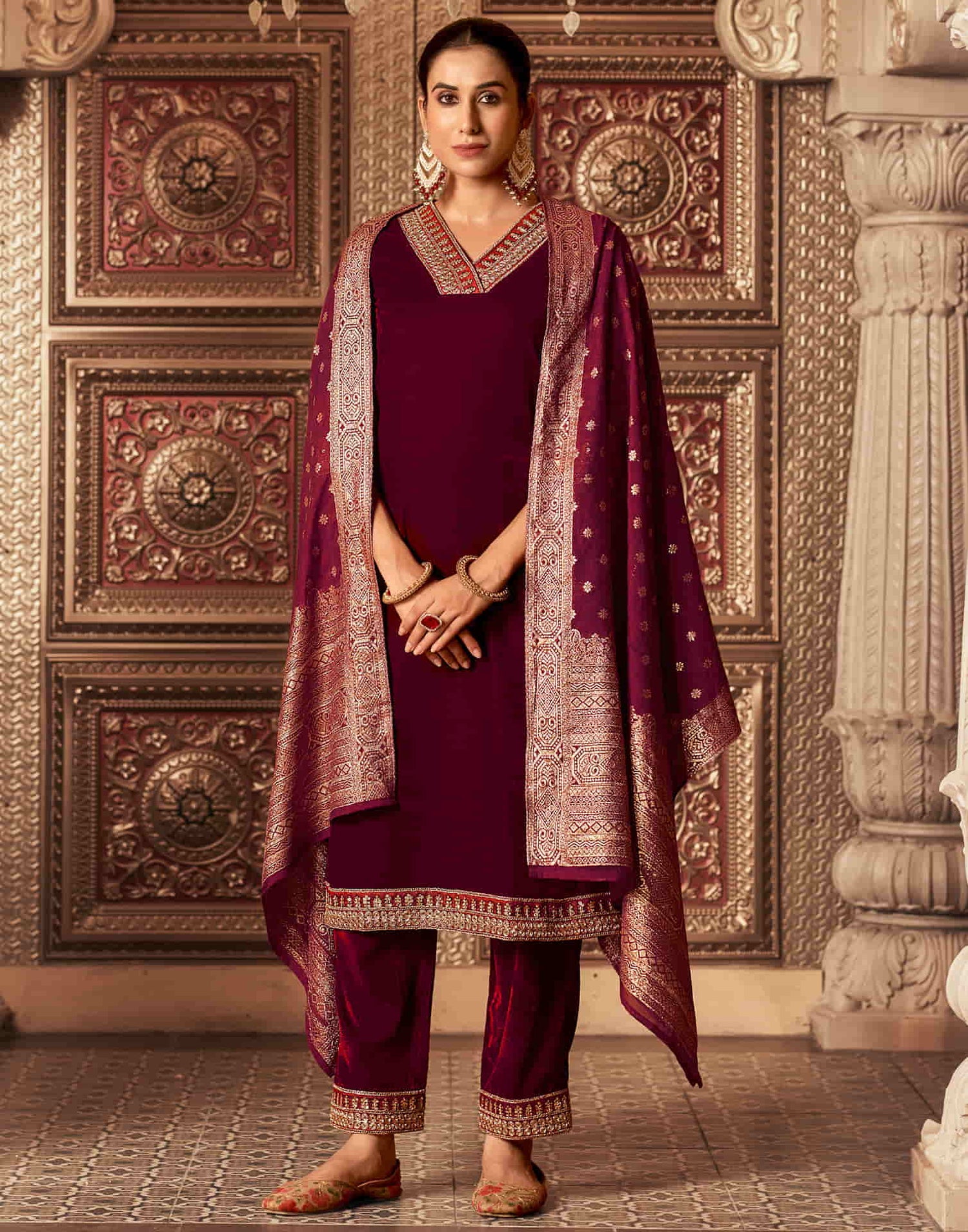 Maroon Velvet Plain Straight Kurta Set With Dupatta