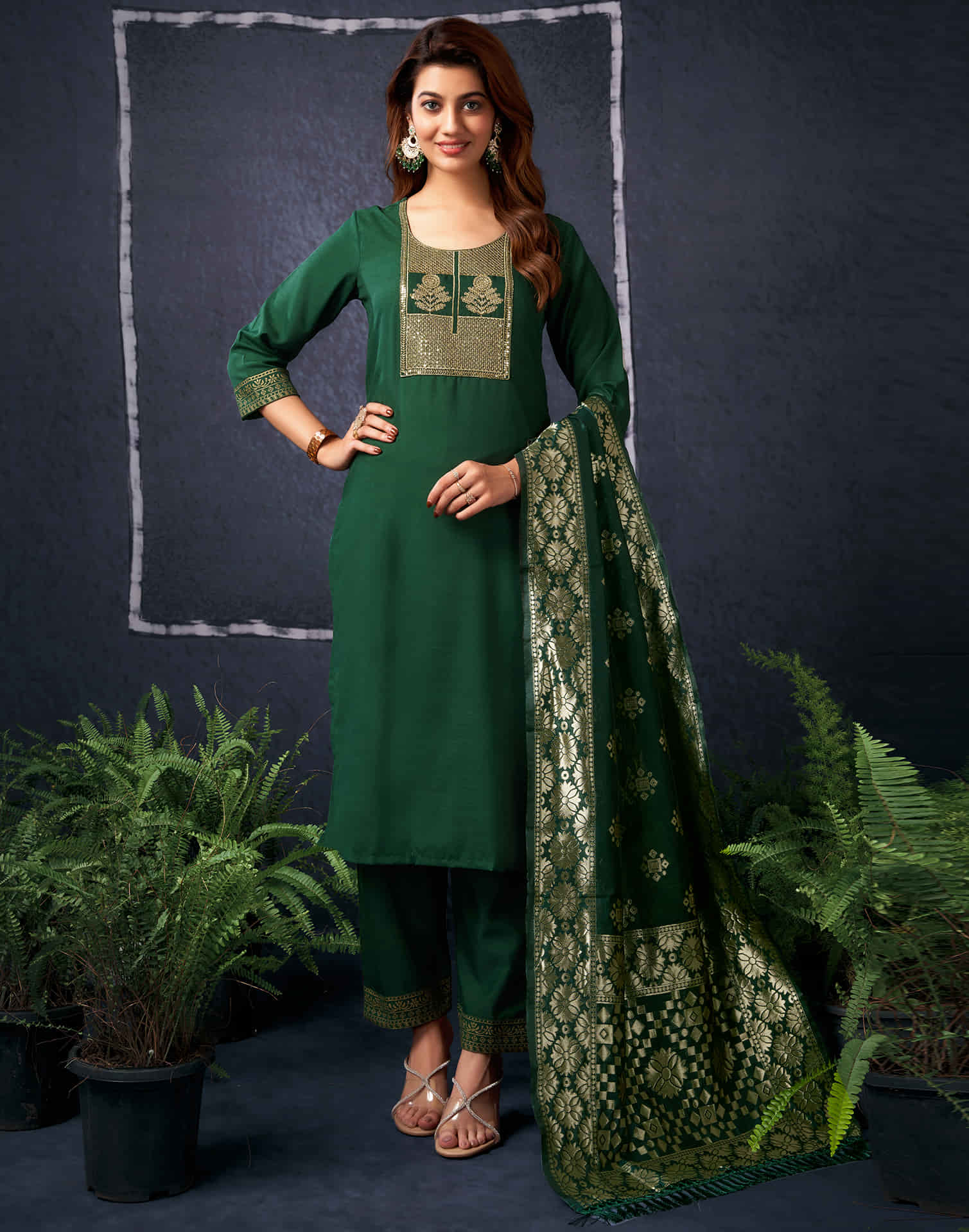 Cotton Silk Green Long Kurti store with Contrast Printed Banarsi Dupatta_ UK16/XL/42