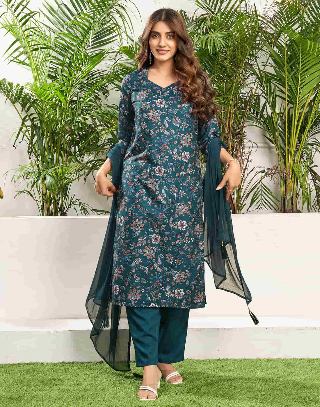 Rama Green Cotton Printed Straight Kurta Set With Dupatta