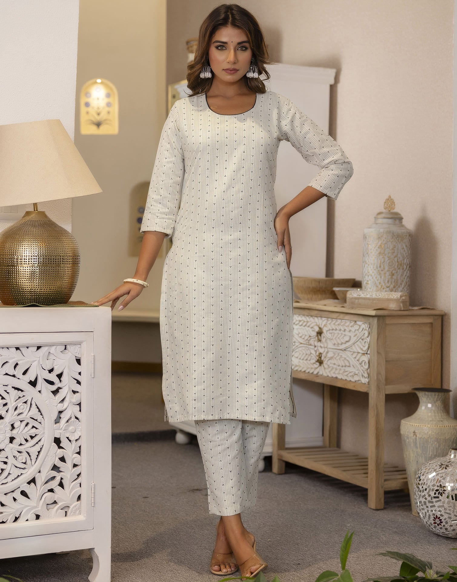 White Cotton Weaving Straight Kurta Set With Dupatta