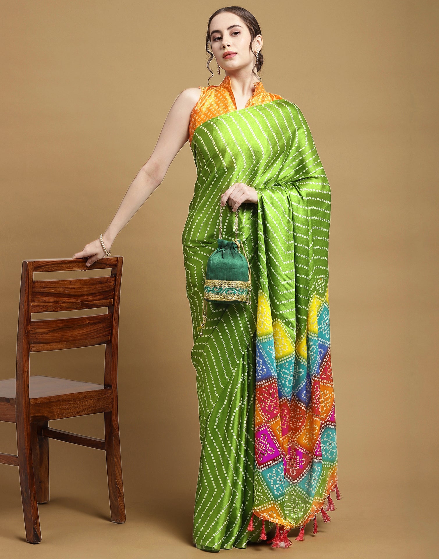 Parrot Green Bandhani Silk Saree | Sudathi