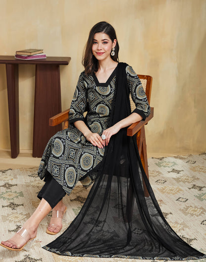 Black Crepe Bandhani Printed Straight Kurta Set With Dupatta