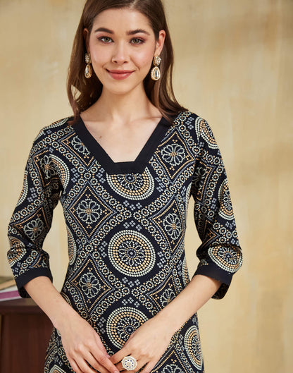 Black Crepe Bandhani Printed Straight Kurta Set With Dupatta