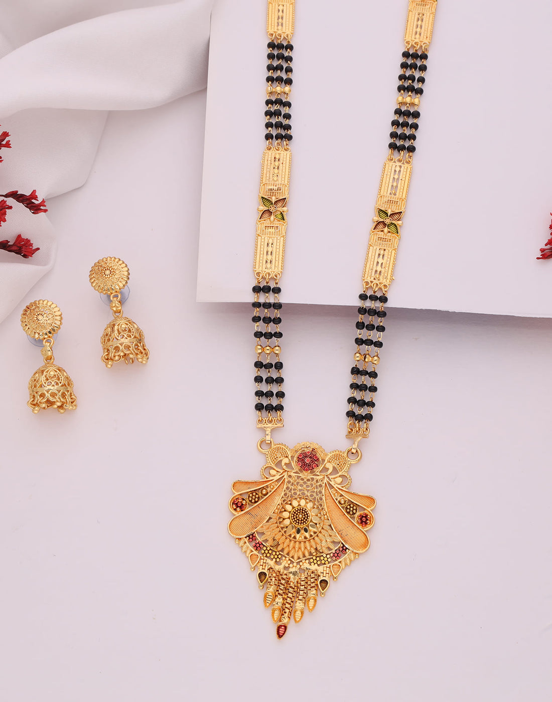 Gold Mangalsutra With Dangle Earring