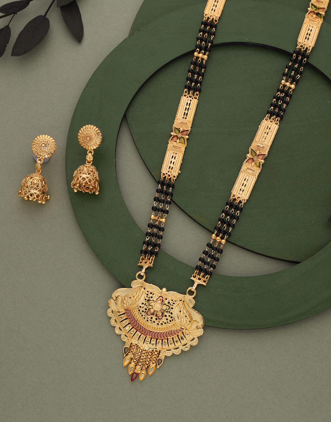 Gold Mangalsutra With Dangle Earring