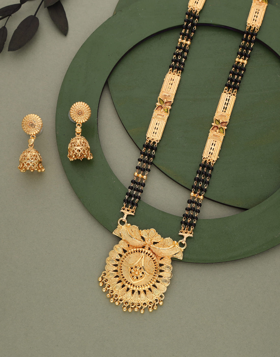 Gold Mangalsutra With Dangle Earring