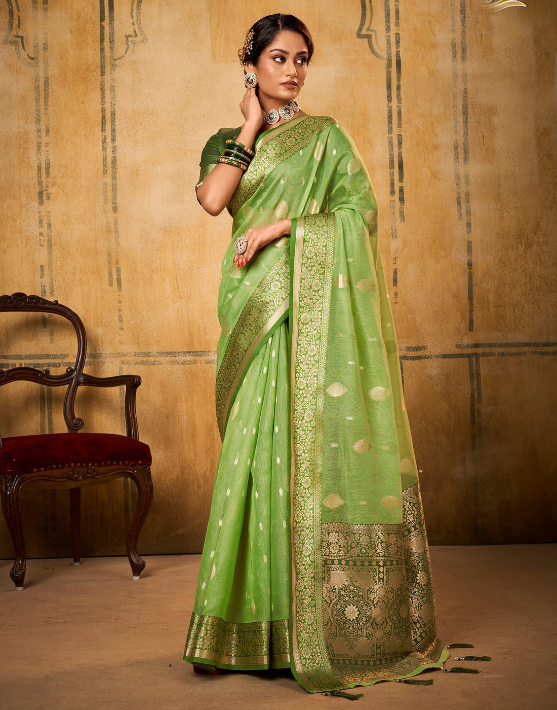 Pista Green Silk Saree | Leemboodi