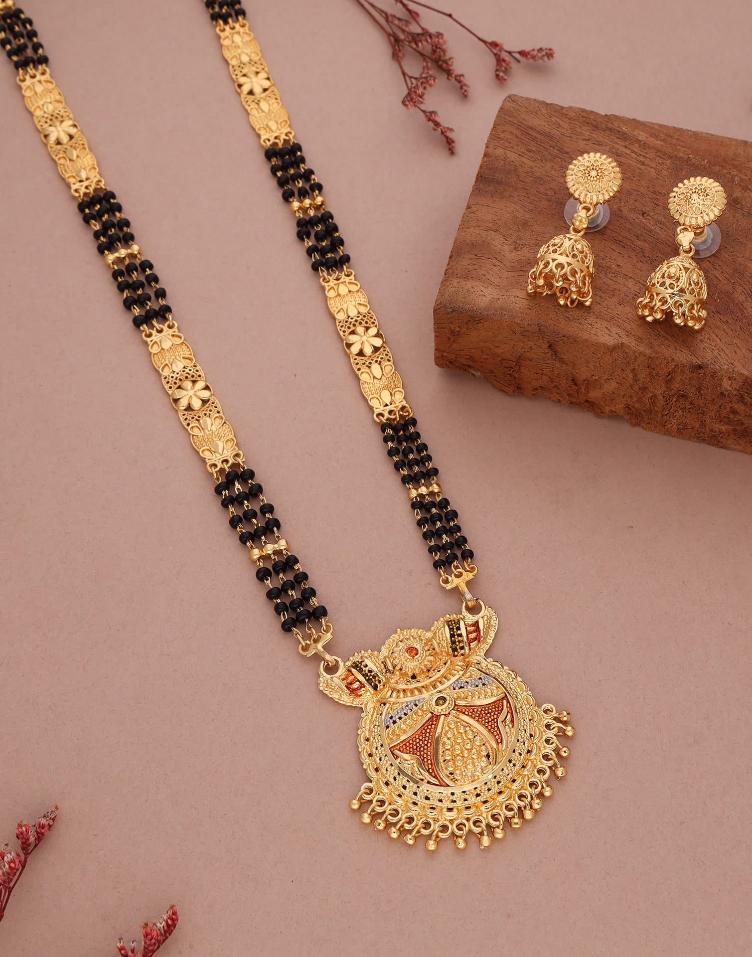 Gold Mangalsutra With Dangle Earring