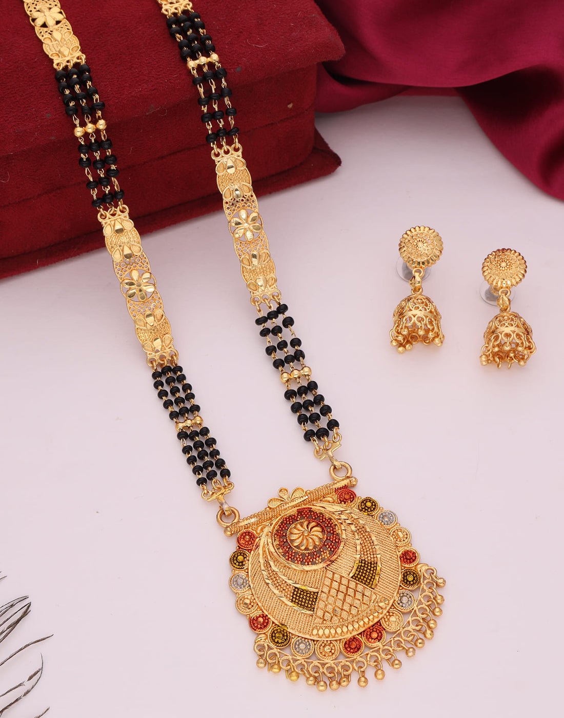 Gold Mangalsutra With Dangle Earring