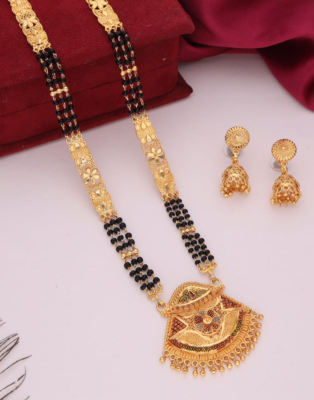 Gold Mangalsutra With Dangle Earring