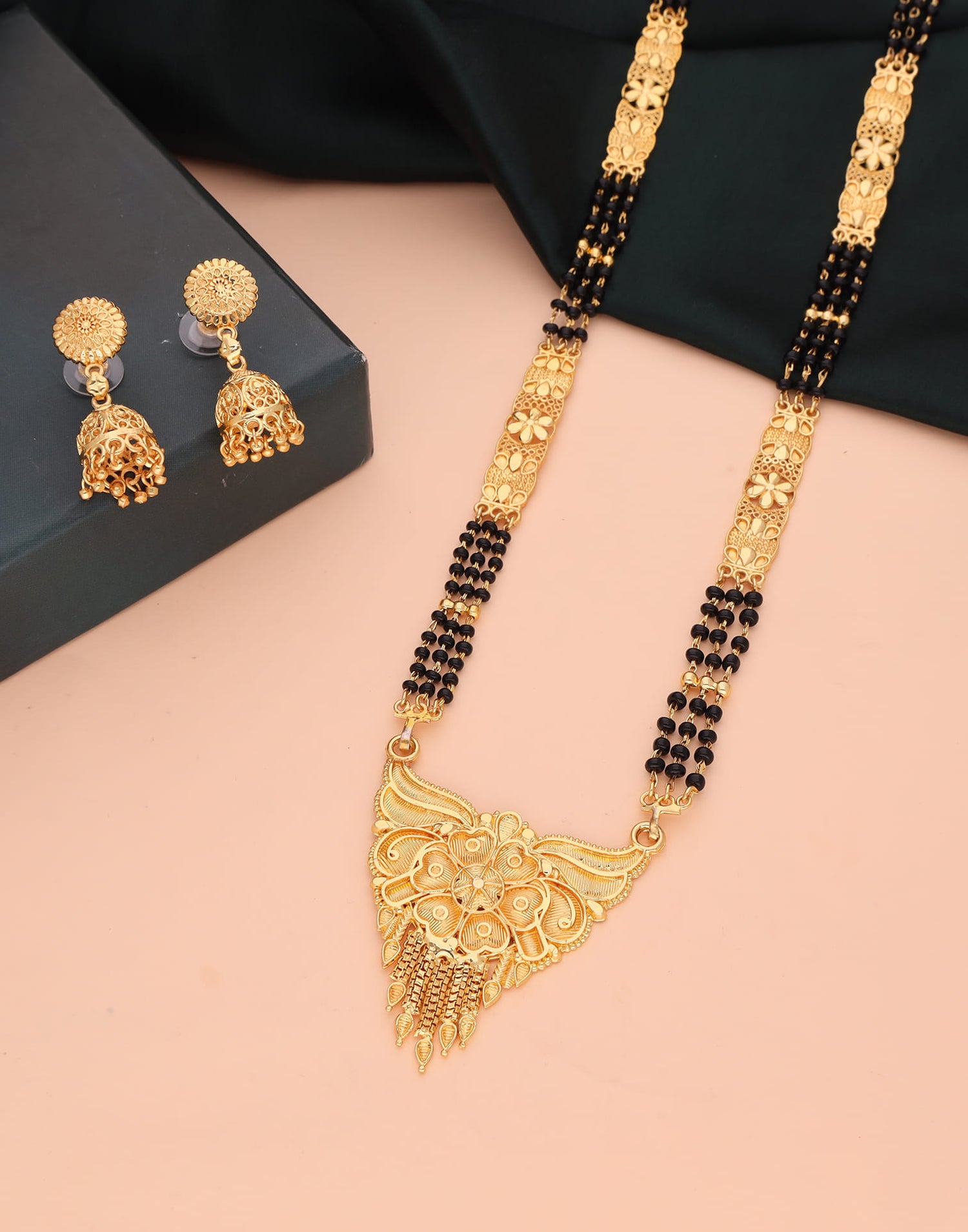 Gold Mangalsutra With Dangle Earring