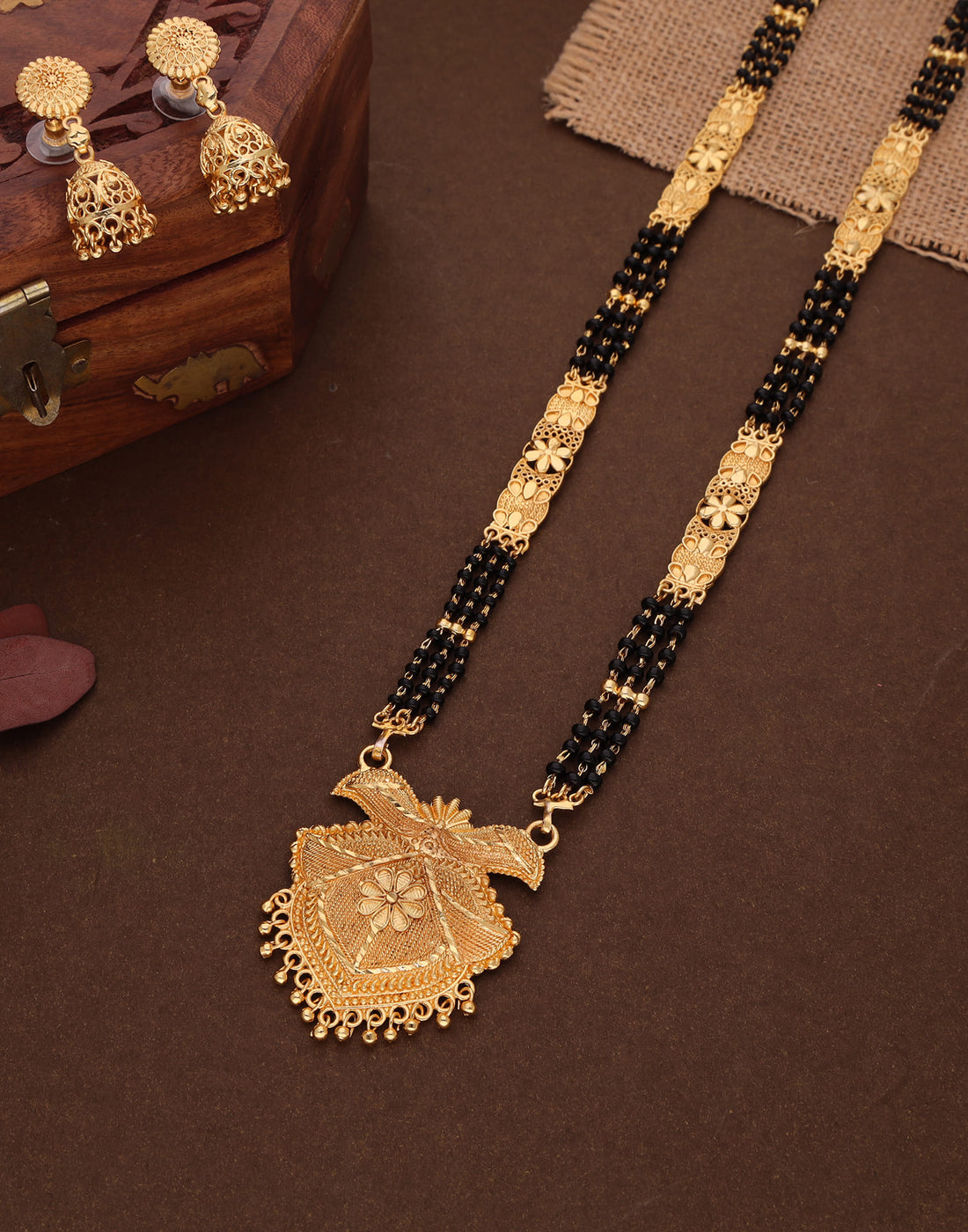 Gold Mangalsutra With Dangle Earring