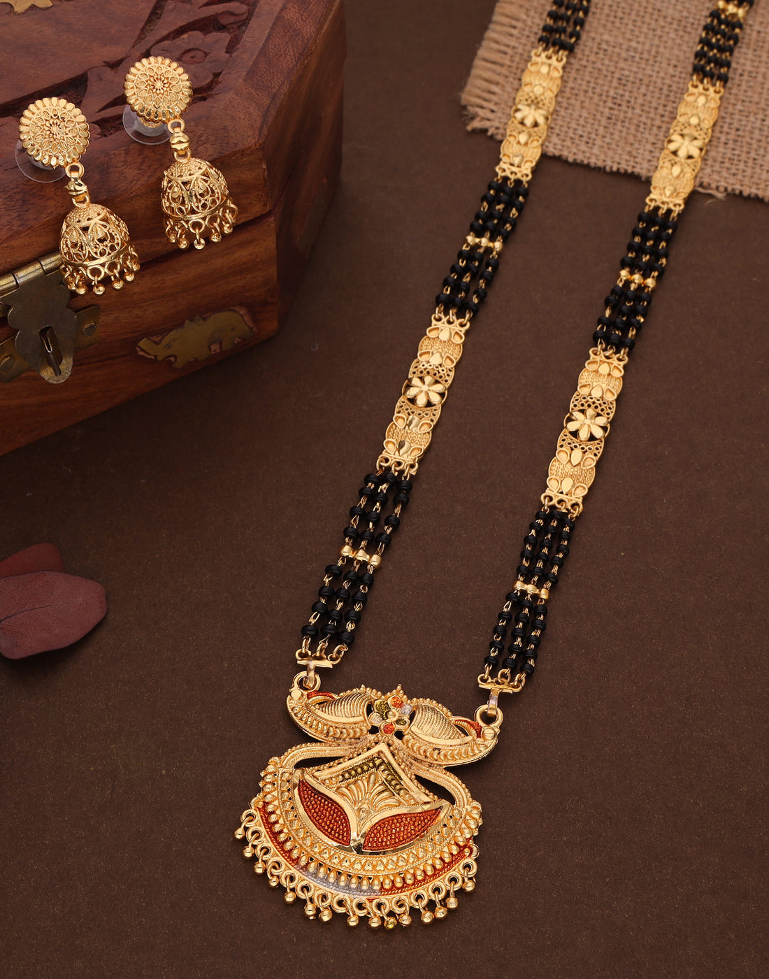 Gold Mangalsutra With Dangle Earring