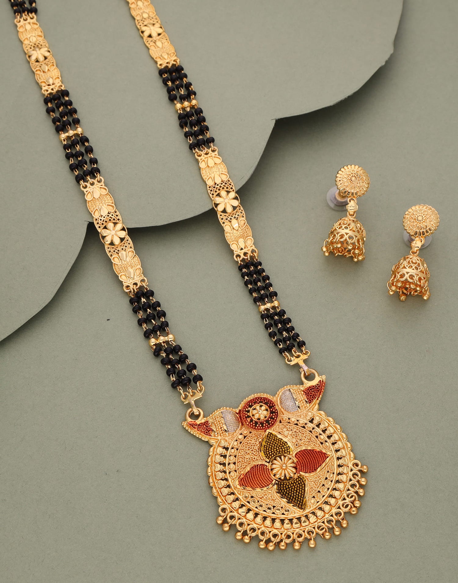 Gold Mangalsutra With Dangle Earring