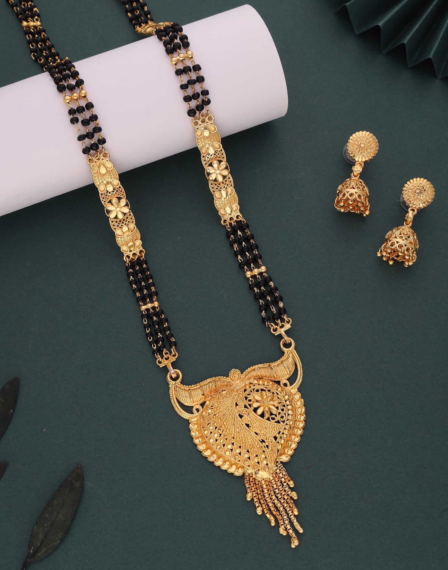 Gold Mangalsutra With Dangle Earring