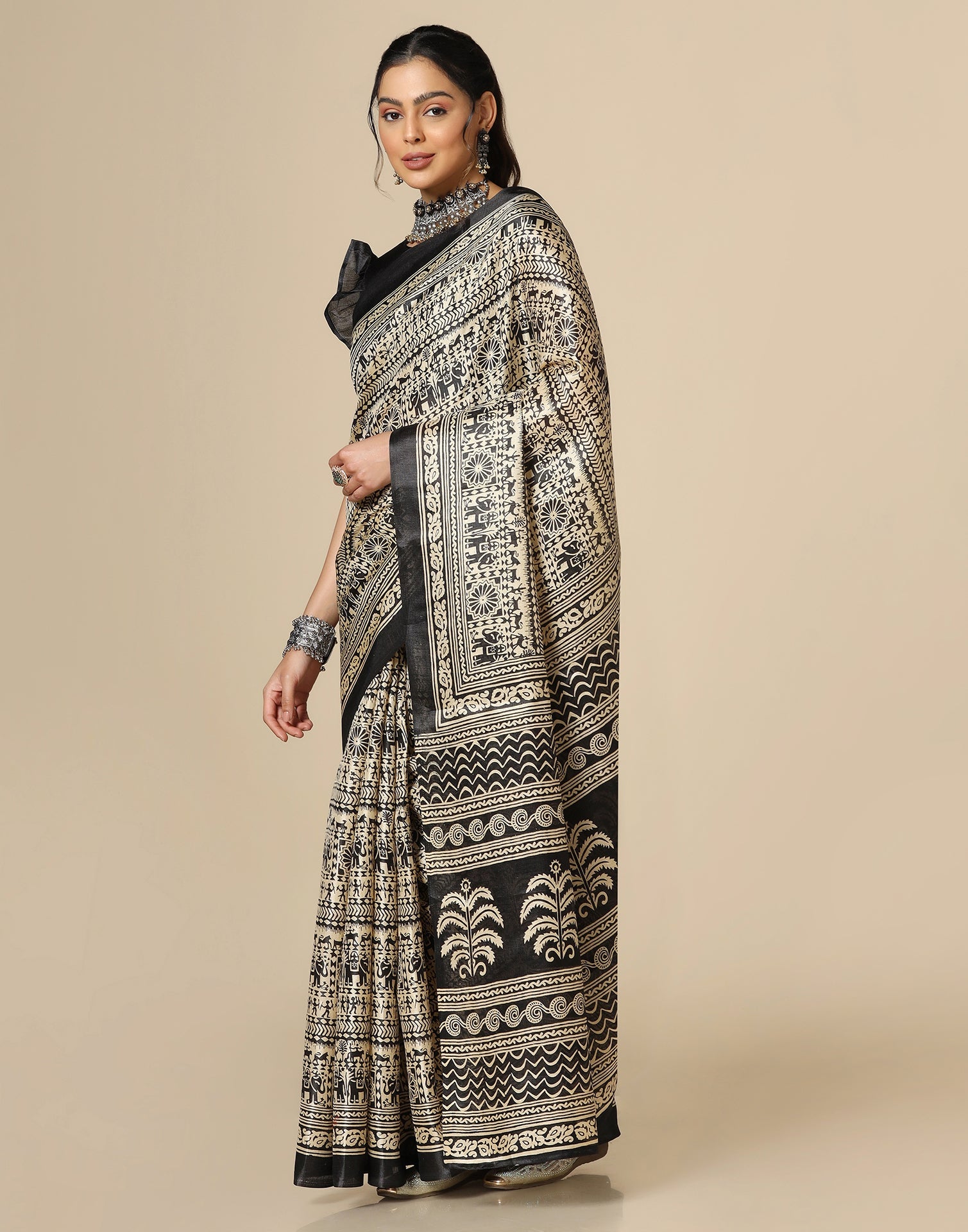 Black &amp; Beige Silk Printed Saree | Sudathi