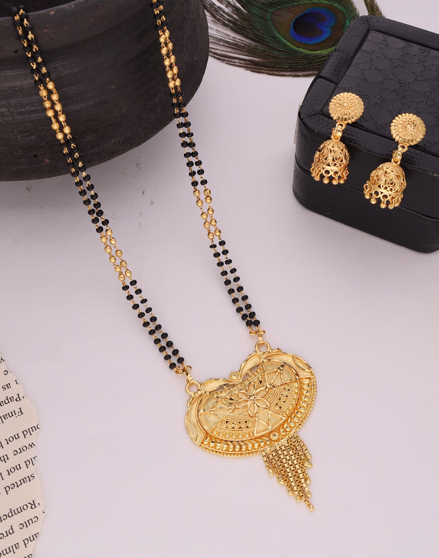 Gold Mangalsutra With Dangle Earring