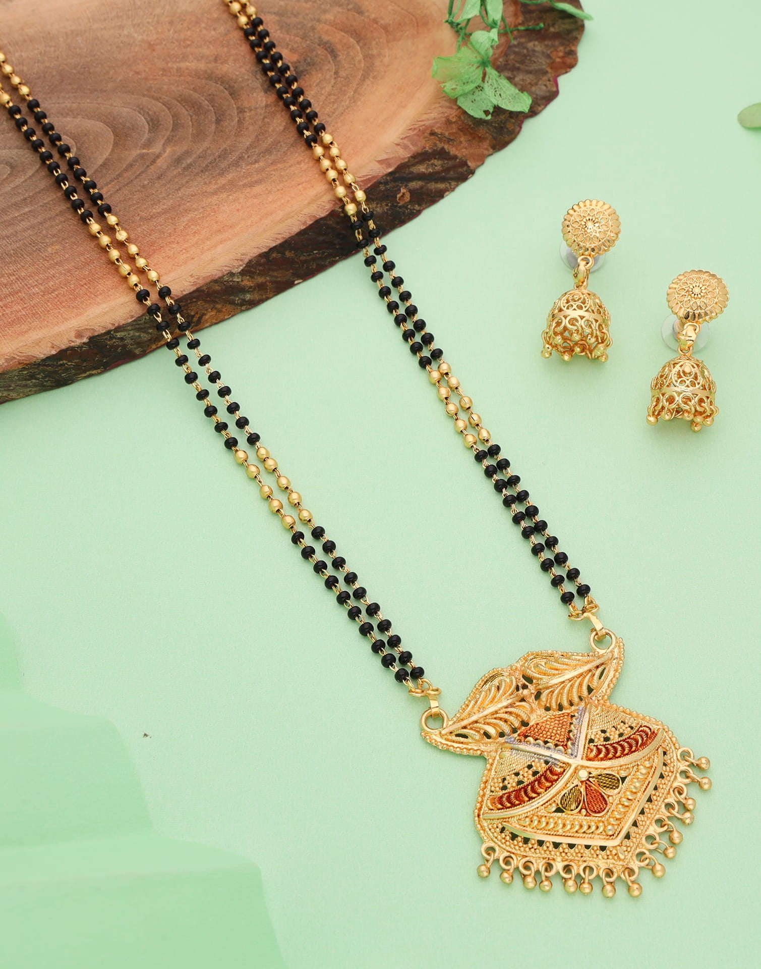 Gold Mangalsutra With Dangle Earring