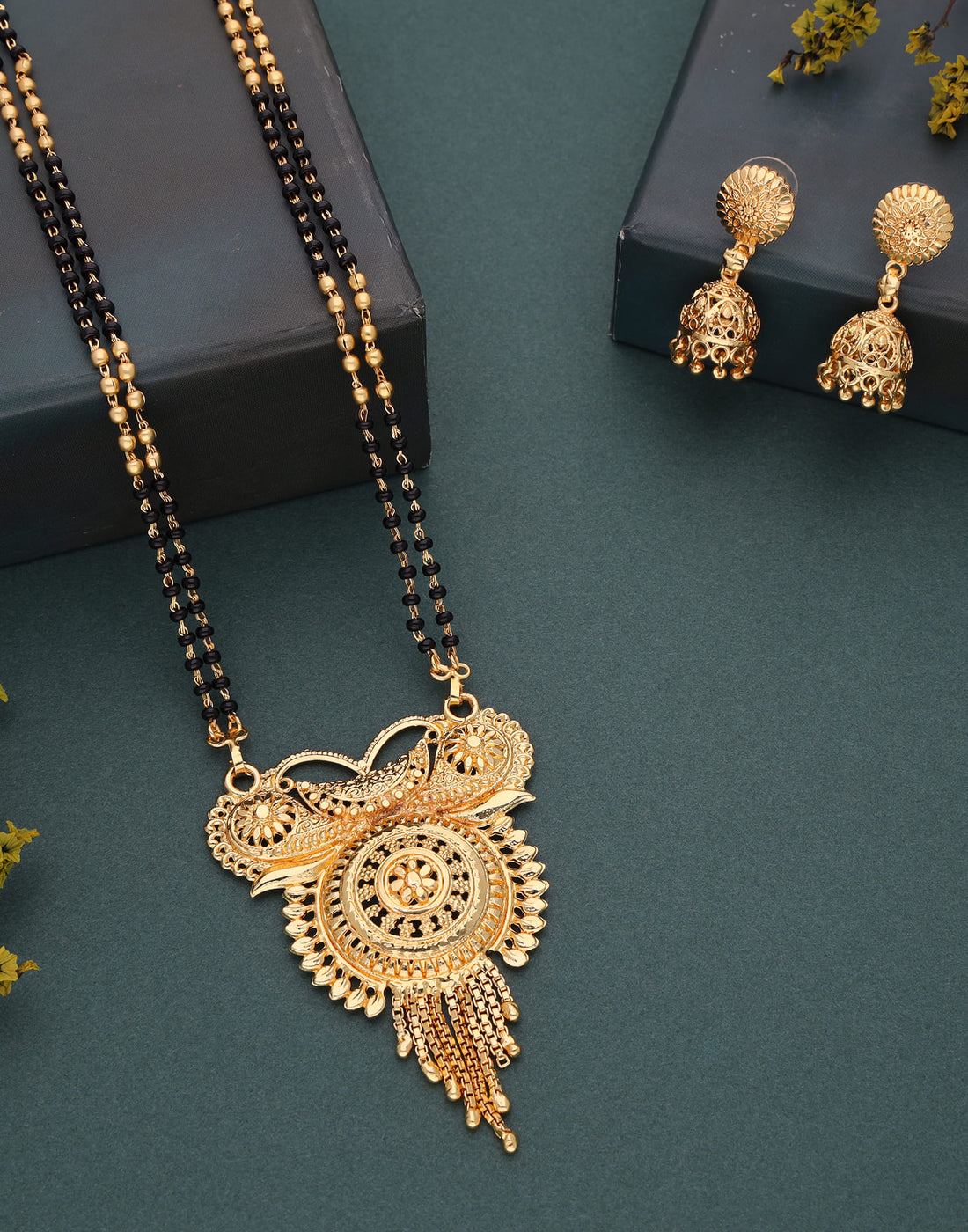 Gold Mangalsutra With Dangle Earring