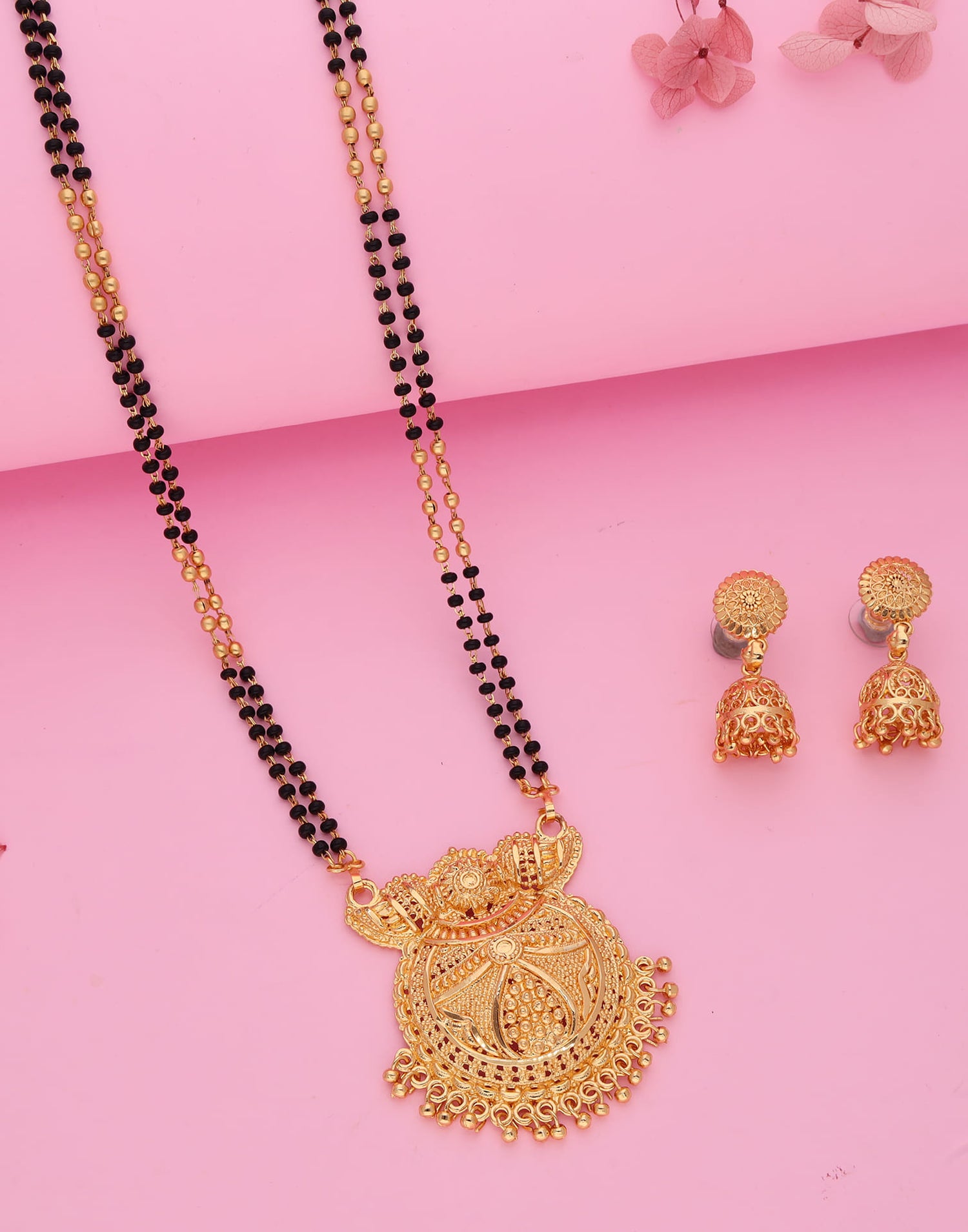 Gold Mangalsutra With Dangle Earring