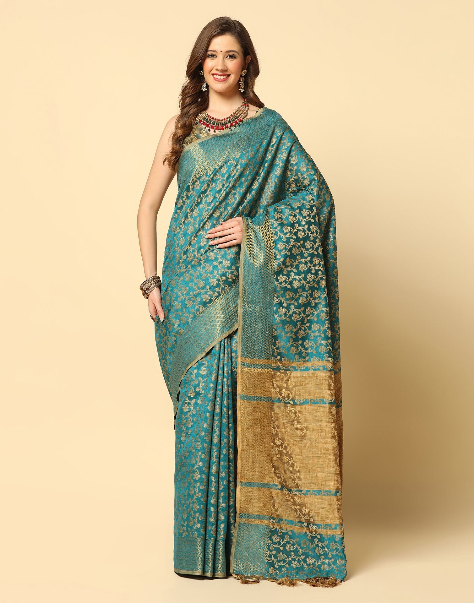 Rama Green Banarasi Silk Saree - Urban Womania