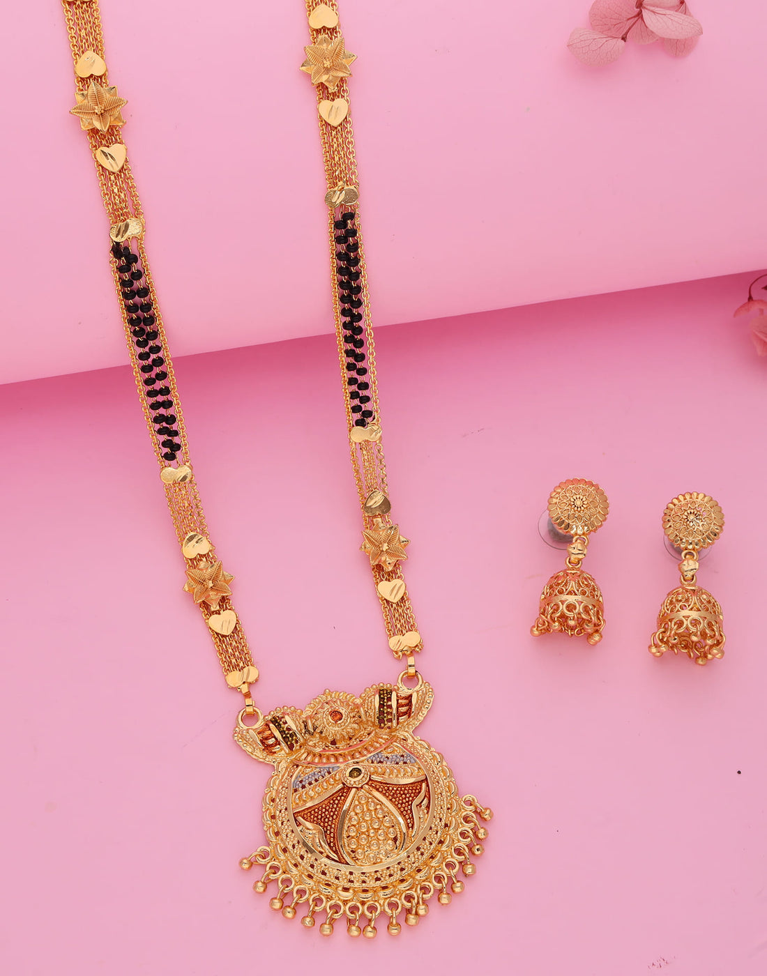 Gold Mangalsutra With Dangle Earring